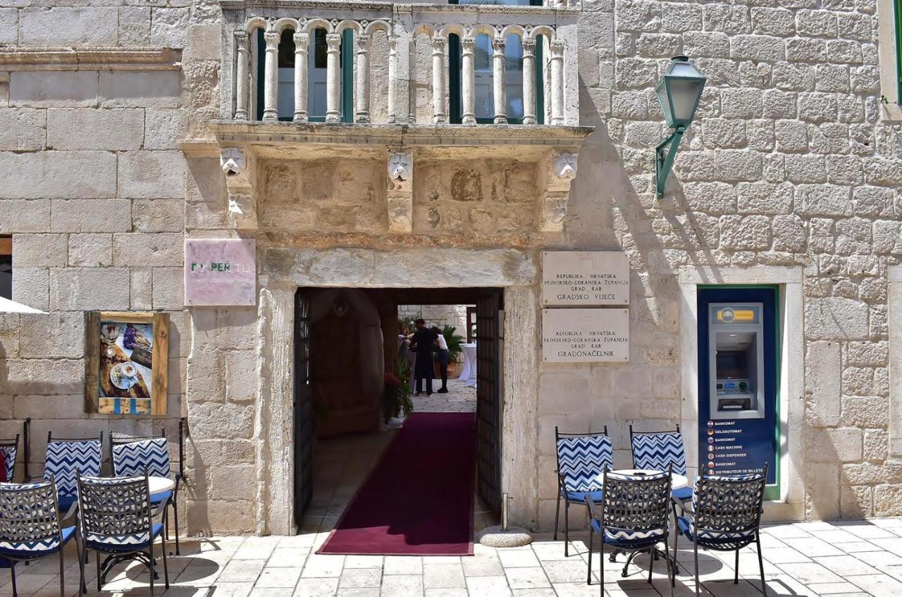 Apartment Palace Rab Town Exterior foto